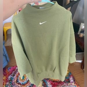 Green Nike Phoenix Sweatshirt, size large